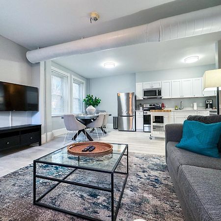 Huge,3 Bed,2Bath,Public Transport,Boston,Sleeps 9 Apartman Brookline Kültér fotó