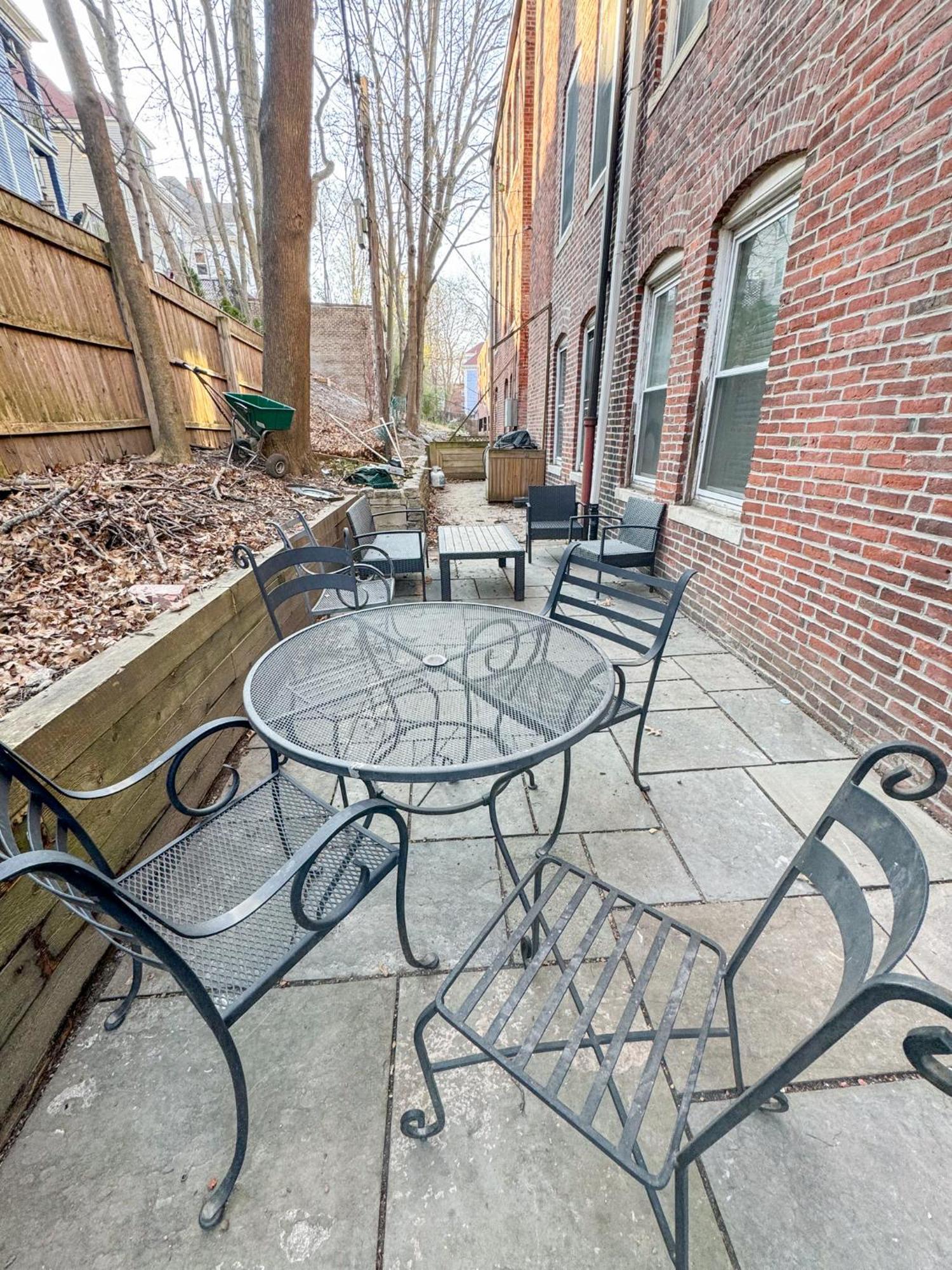 Huge,3 Bed,2Bath,Public Transport,Boston,Sleeps 9 Apartman Brookline Kültér fotó